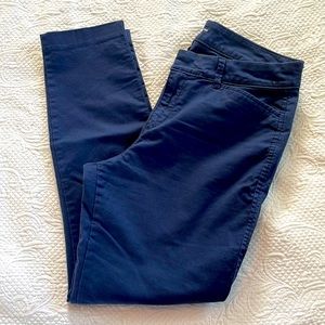 Old Navy Pixie Chinos Size 8